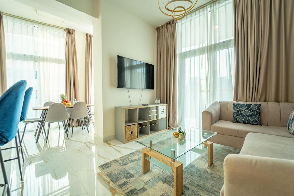 Aws Holiday Homes - Luxurious 2Br In Business Bay Ντουμπάι Εξωτερικό φωτογραφία